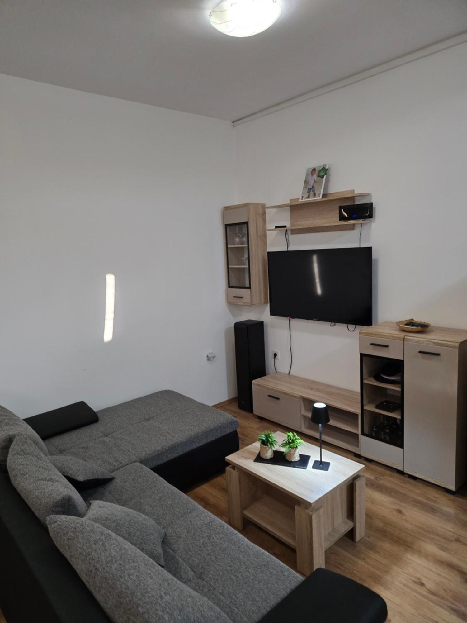 Apartments Roko Pridraga エクステリア 写真